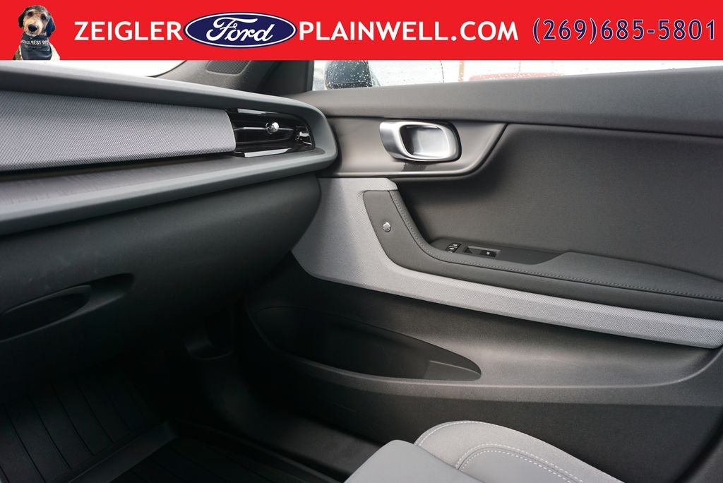 2024 Polestar 2 Long Range Dual Motor AWD Navigation Heated Seats