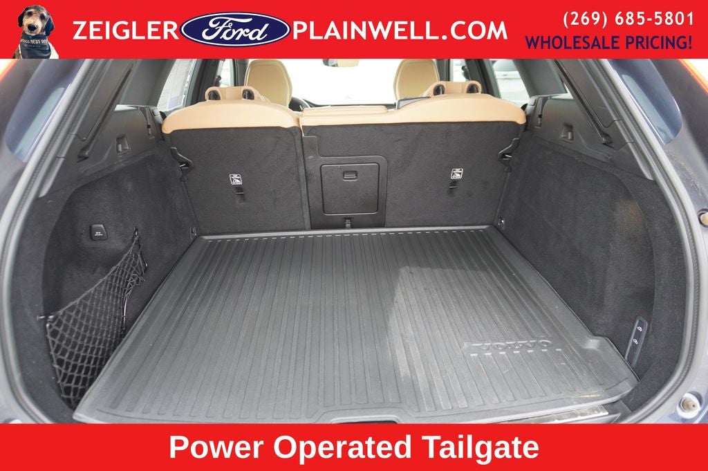 2023 Volvo XC60 B5 Ultimate Bright Theme