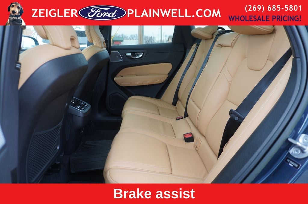 2023 Volvo XC60 B5 Ultimate Bright Theme