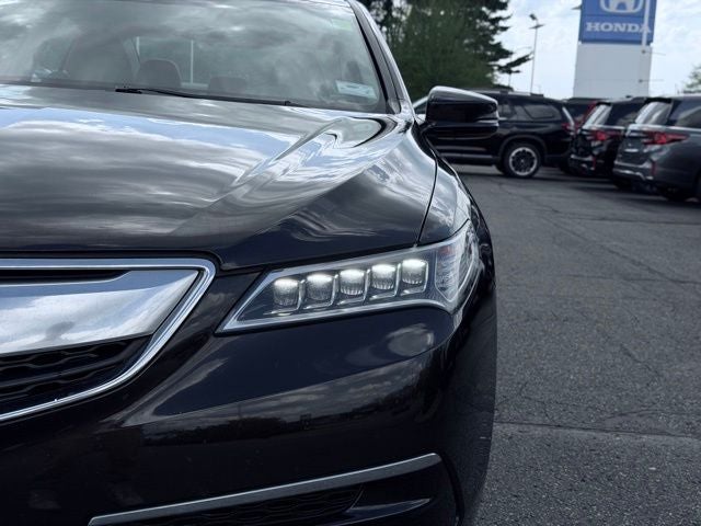 2017 Acura TLX w/Technology Package