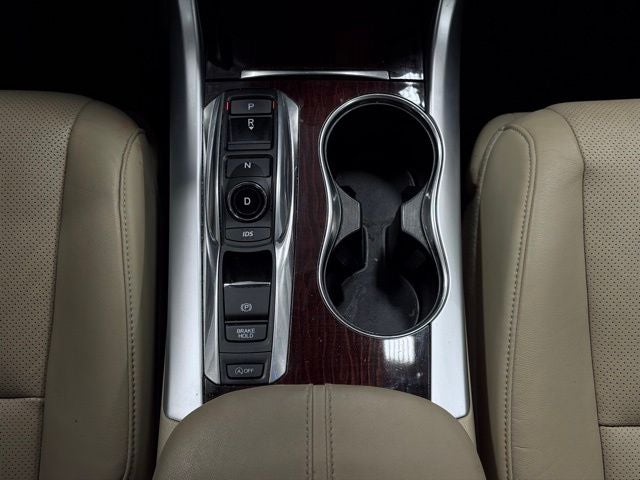 2017 Acura TLX w/Technology Package