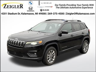 2022 Jeep Cherokee Latitude Lux * Certified Pre-Owned *