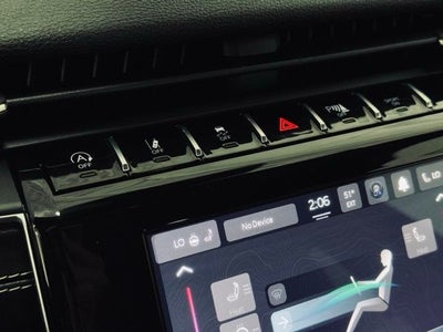 2023 Jeep Grand Cherokee Laredo 4x4