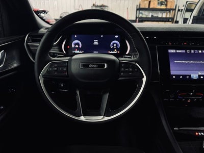 2023 Jeep Grand Cherokee Altitude 4x4