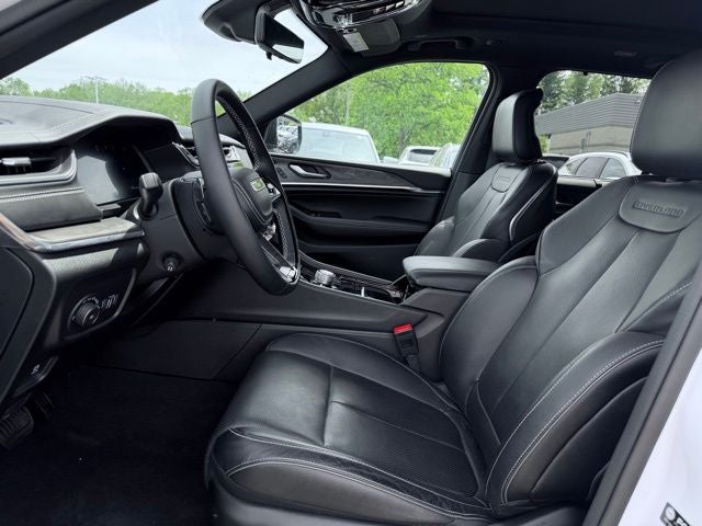 2023 Jeep Grand Cherokee Overland 4x4