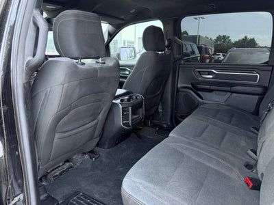 2022 RAM 1500 Big Horn Crew Cab 4x4 5'7' Box