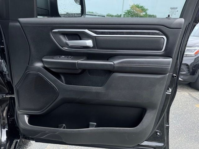 2024 RAM 1500 Big Horn Crew Cab 4x4 5'7' Box
