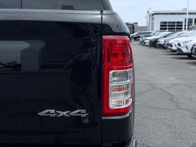 2024 RAM 1500 Big Horn Crew Cab 4x4 5'7' Box