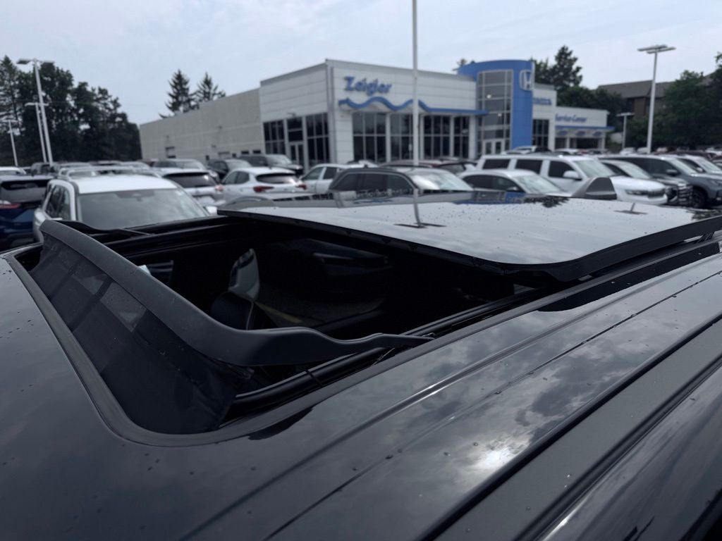 2022 RAM 1500 Limited Crew Cab 4x4 5'7' Box