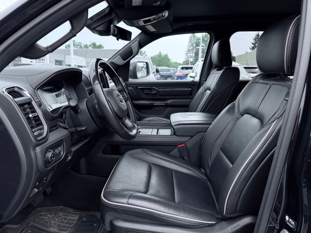 2022 RAM 1500 Limited Crew Cab 4x4 5'7' Box