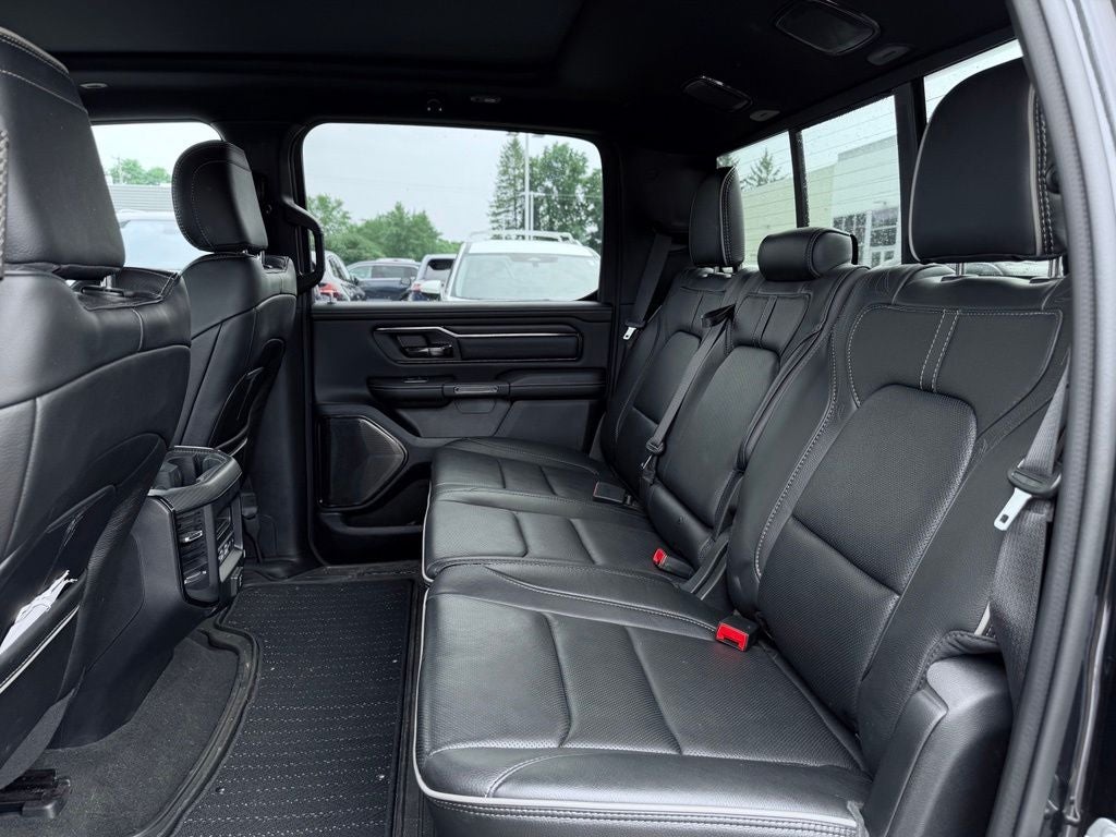 2022 RAM 1500 Limited Crew Cab 4x4 5'7' Box