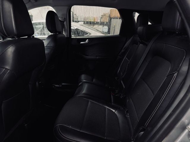 2022 Ford Escape Hybrid Titanium Hybrid