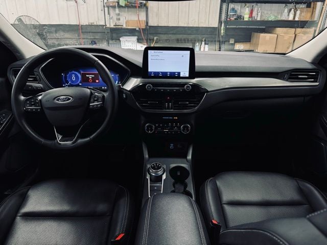 2022 Ford Escape Hybrid Titanium Hybrid