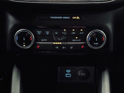 2022 Ford Escape Hybrid Titanium Hybrid