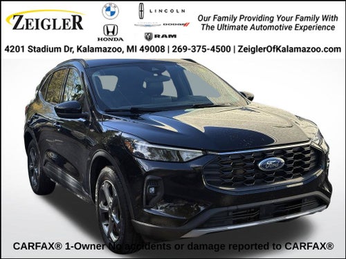 2025 Ford Escape ST-Line Select