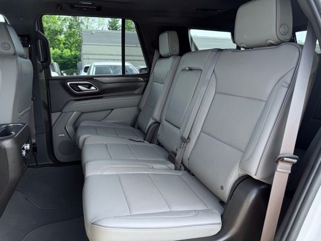 2023 GMC Yukon 4WD SLT