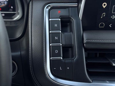 2023 GMC Yukon 4WD SLT