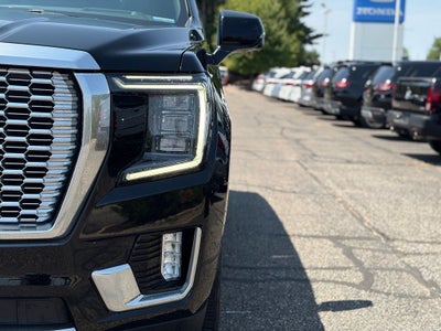 2022 GMC Yukon 4WD Denali