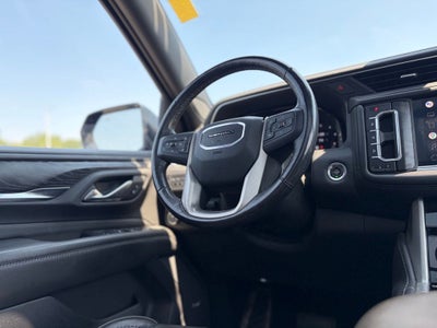 2022 GMC Yukon 4WD Denali