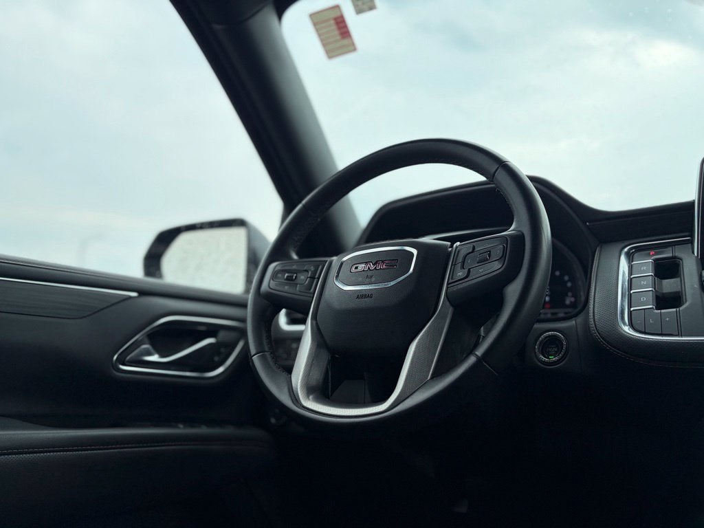 2023 GMC Yukon XL SLT