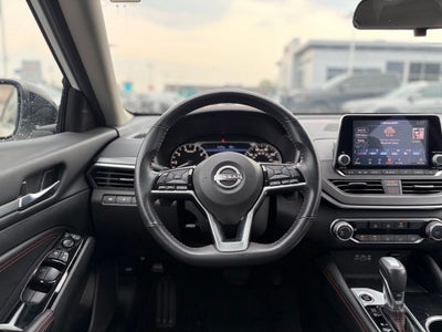 2023 Nissan Altima SR FWD
