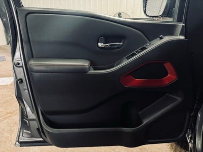 2023 Nissan Frontier Crew Cab PRO-4X 4x4