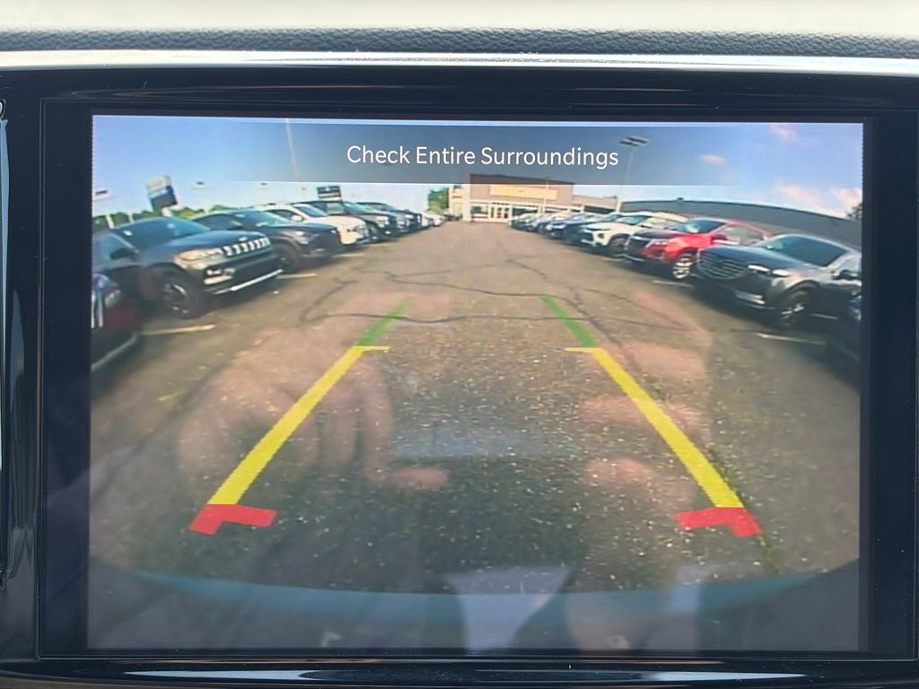 2025 Chrysler Pacifica Select