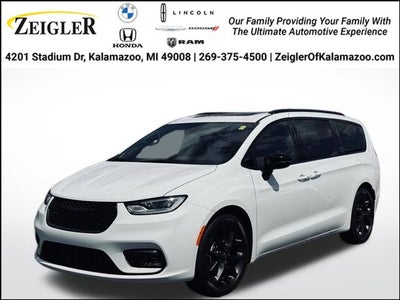 2025 Chrysler Pacifica Limited