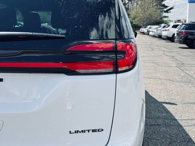 2025 Chrysler Pacifica Limited