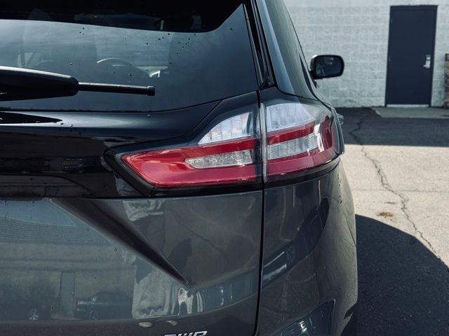 2023 Ford Edge SE