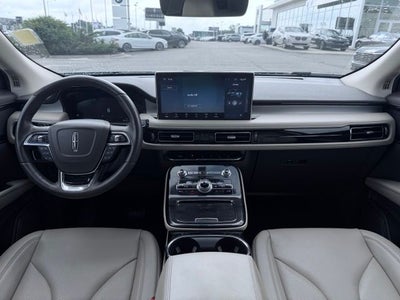 2023 Lincoln Nautilus Standard