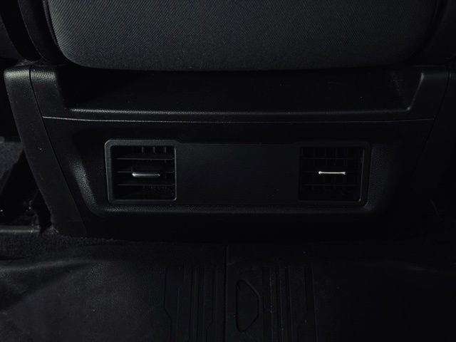 2020 Chevrolet Silverado 1500 4WD Crew Cab Short Bed LT