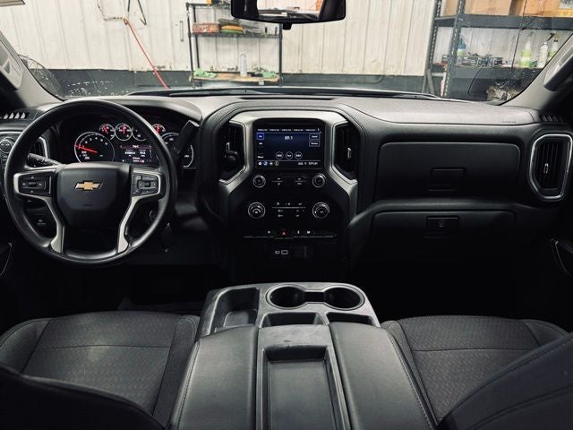 2020 Chevrolet Silverado 1500 4WD Crew Cab Short Bed LT