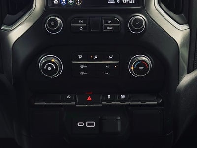 2020 Chevrolet Silverado 1500 4WD Crew Cab Short Bed LT