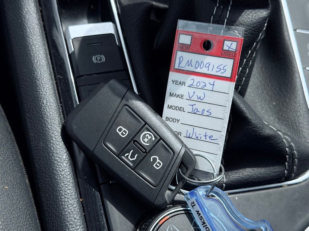 2024 Volkswagen Taos 1.5T SE