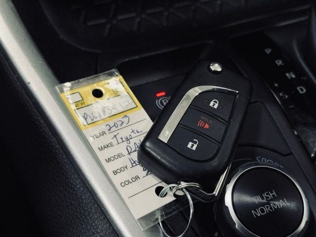 2023 Toyota RAV4 Hybrid LE