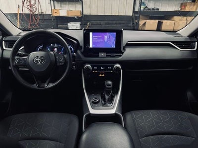 2023 Toyota RAV4 Hybrid XLE