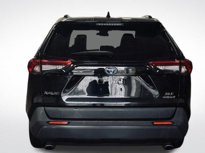 2023 Toyota RAV4 Hybrid XLE