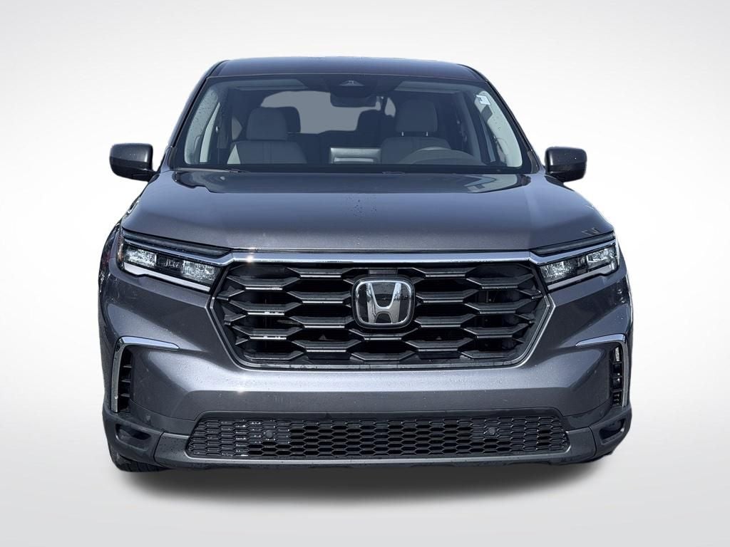2023 Honda Pilot AWD LX