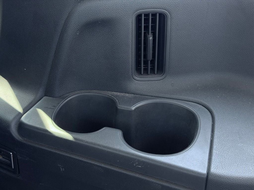 2023 Honda Pilot AWD LX