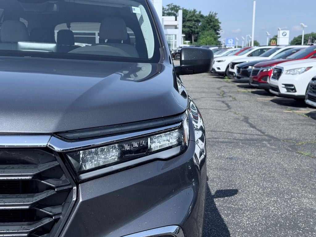 2023 Honda Pilot AWD LX