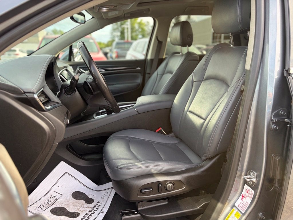 2021 Buick Enclave Essence