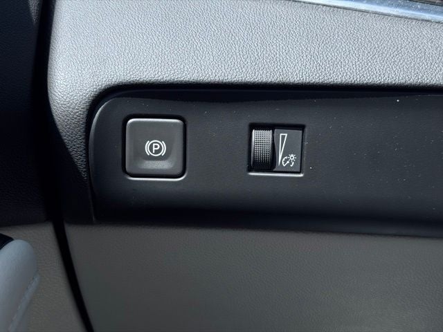 2023 Buick Enclave Essence AWD
