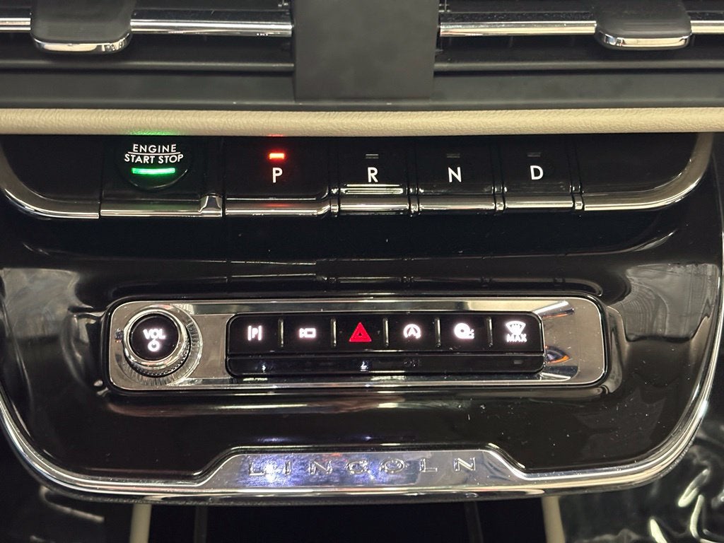 2025 Lincoln Corsair Premiere