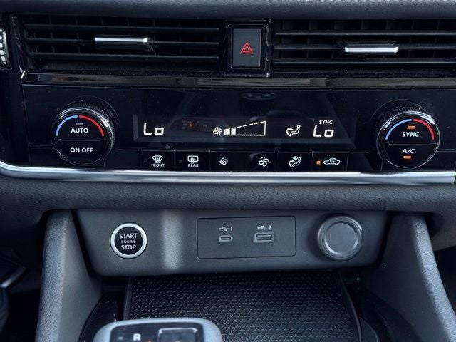 2022 Nissan Rogue SV Intelligent AWD