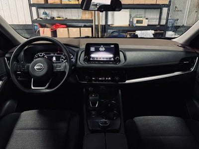 2022 Nissan Rogue SV Intelligent AWD