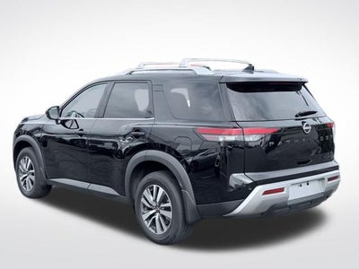 2024 Nissan Pathfinder SL 4WD