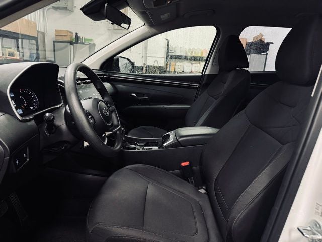 2023 Hyundai TUCSON SE