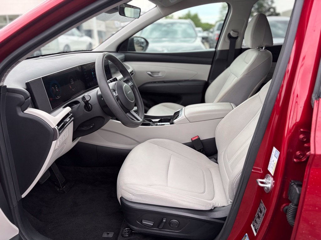2025 Hyundai TUCSON SEL