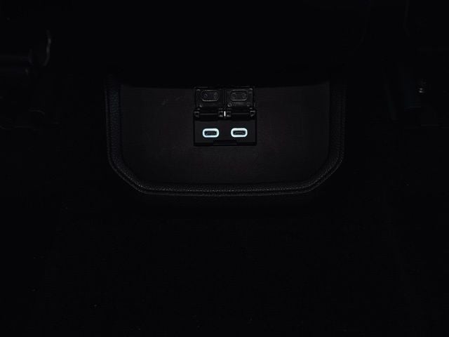 2025 Toyota Highlander Base